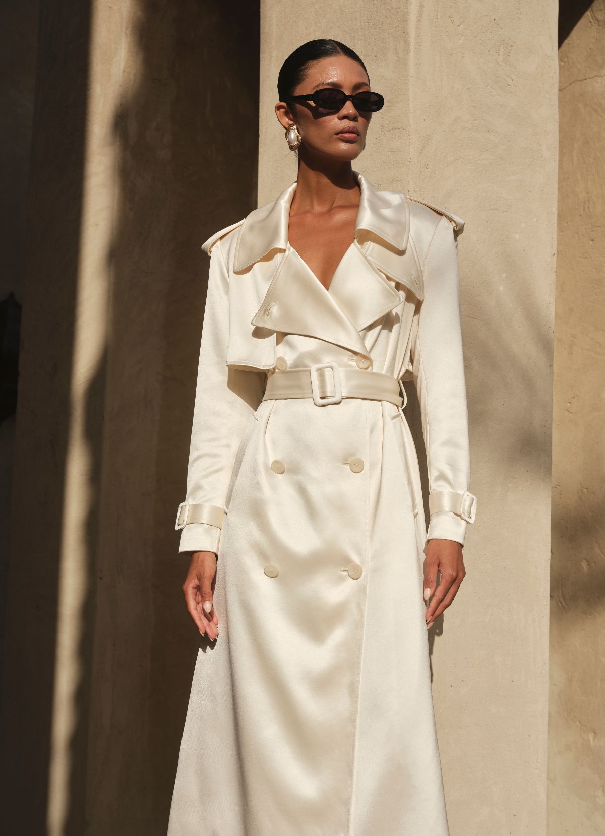 AKM 【C046】 washed satin trench coat Ivory Satin Trench Coat – de Savary International